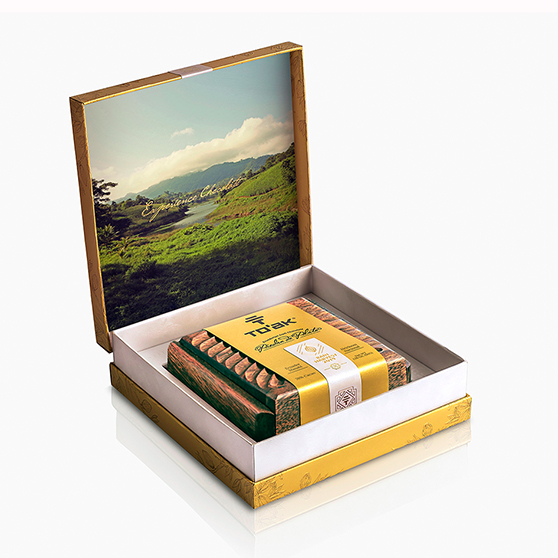 Caja de chocolate Toak.