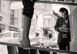 "AUtorretrato" (1968), de Luis Mej&iacute;a, uno de los referentes del periodismo gr&aacute;fico del siglo XX en el Ecuador. Foto: Luis Mej&iacute;a / Archivo Mej&iacute;a